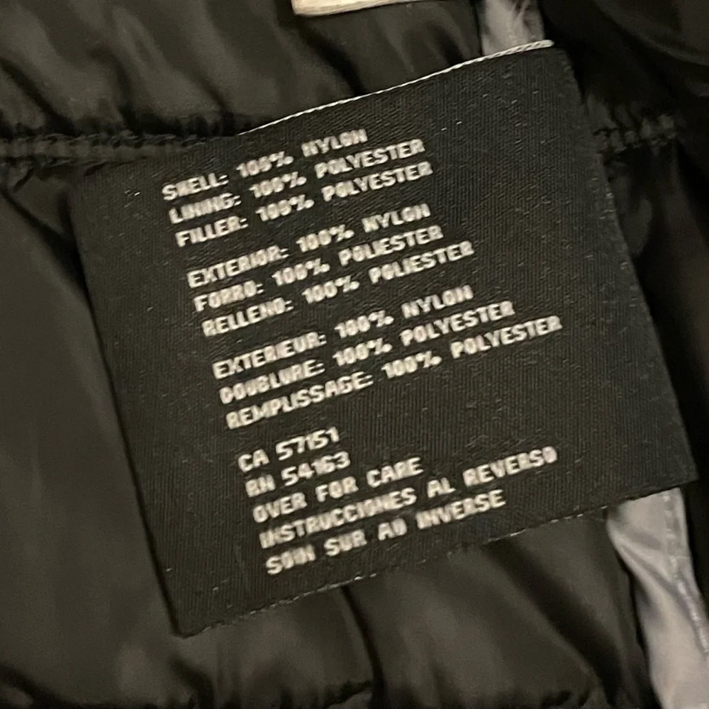 Guess Packable Puffer Coat - Picture 5 of 9